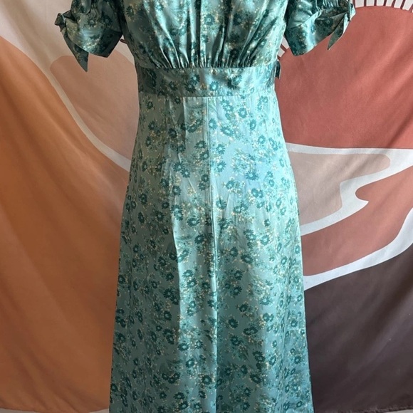 Vintage Betsey Johnson Blue Daisy Floral Dress 100% Silk Dress Size 4 - Picture 7 of 14